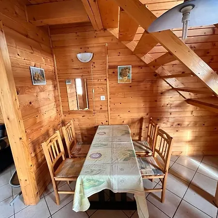 Almos Appartement